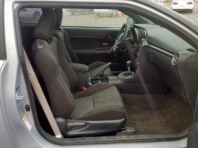 JTKJF5C75E3074232 - 2014 TOYOTA SCION TC SILVER photo 5
