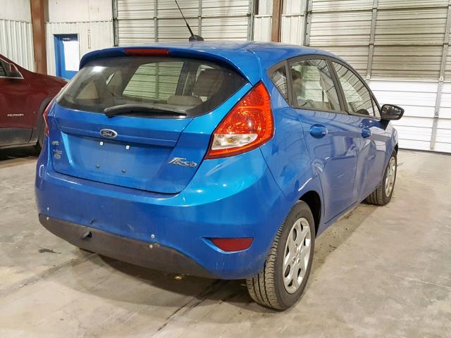 3FADP4EJ6CM158419 - 2012 FORD FIESTA SE BLUE photo 4