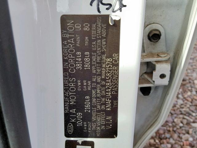 KNAFU4A28A5821578 - 2010 KIA FORTE EX WHITE photo 10