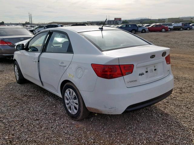 KNAFU4A28A5821578 - 2010 KIA FORTE EX WHITE photo 3