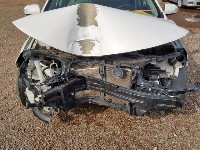 KNAFU4A28A5821578 - 2010 KIA FORTE EX WHITE photo 9