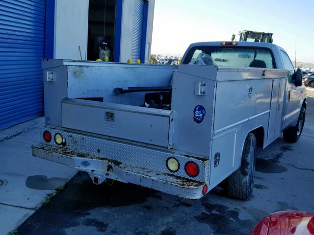 1FDSF34L92ED29097 - 2002 FORD F350 SRW S SILVER photo 4