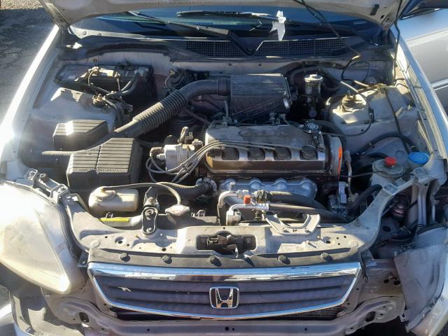 2HGEJ6619YH553034 - 2000 HONDA CIVIC BASE SILVER photo 7