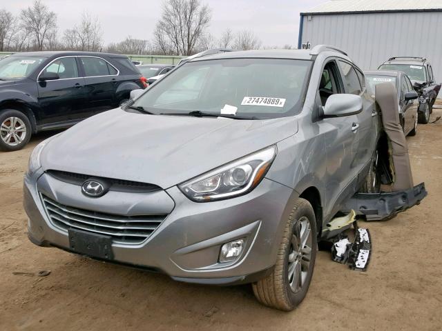 KM8JUCAG9FU067795 - 2015 HYUNDAI TUCSON LIM SILVER photo 2