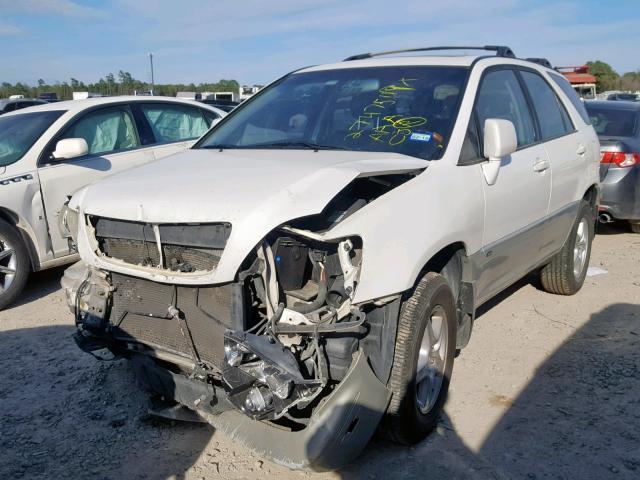 JTJGF10UX10095476 - 2001 LEXUS RX 300 WHITE photo 2