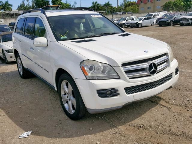 4JGBF71E27A201098 - 2007 MERCEDES-BENZ GL 450 4MA WHITE photo 1