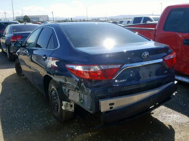 4T4BF1FK3GR571282 - 2016 TOYOTA CAMRY LE BLUE photo 3