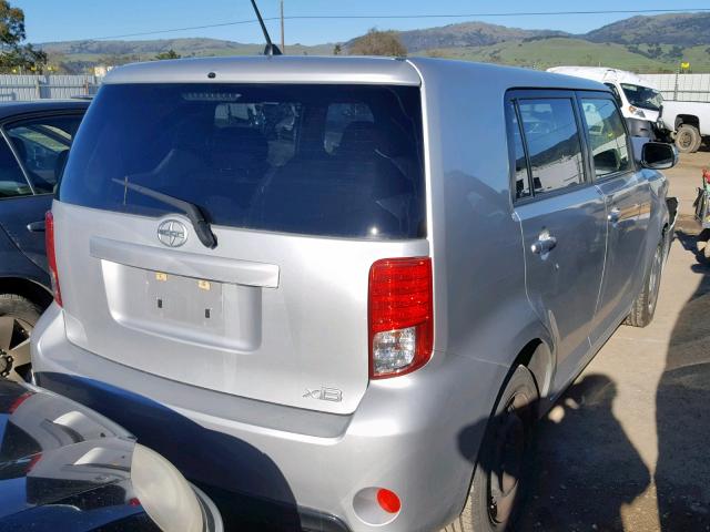JTLZE4FE5DJ043952 - 2013 TOYOTA SCION XB 银色 照片 4