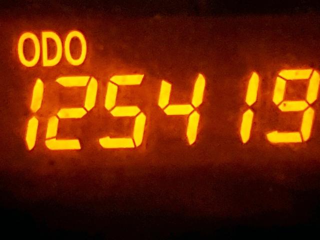 JTKJF5C78B3011346 - 2011 TOYOTA SCION TC გრაფიტი ფოტო 8