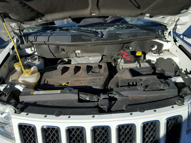 1C4NJDBB2CD505351 - 2012 JEEP COMPASS SP 白色 照片 7