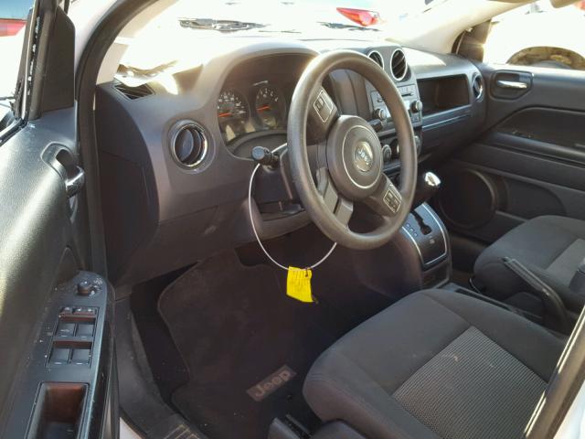 1C4NJDBB2CD505351 - 2012 JEEP COMPASS SP 白色 照片 9