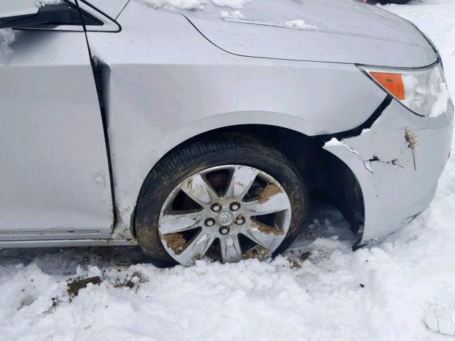 1G4GE5ED1BF156830 - 2011 BUICK LACROSSE C SILVER photo 9