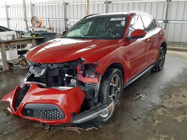 ZASFAKNN4J7B78873 - 2018 ALFA ROMEO STELVIO TI RED photo 2