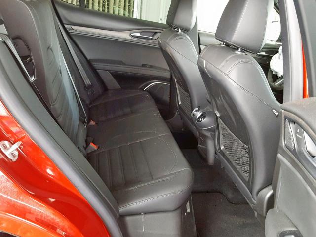 ZASFAKNN4J7B78873 - 2018 ALFA ROMEO STELVIO TI RED photo 6