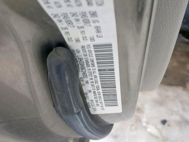 1J8HG58N96C246931 - 2006 JEEP COMMANDER GOLD photo 10