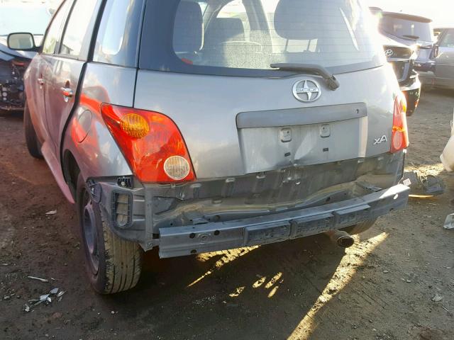 JTKKT624040067439 - 2004 TOYOTA SCION XA GRAY photo 9