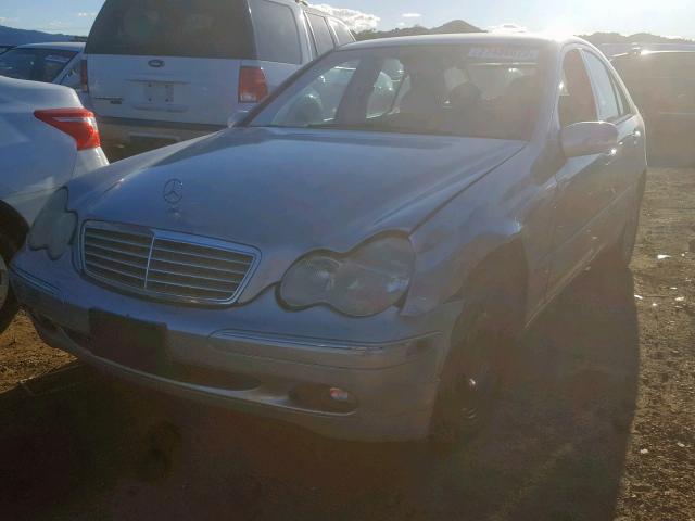 WDBRF61J42F206064 - 2002 MERCEDES-BENZ C 240 SILVER photo 2