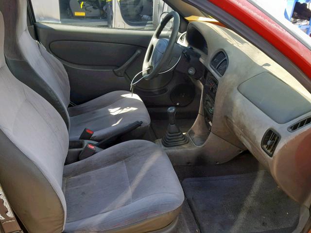 2C1MR226XV6722138 - 1997 GEO METRO RED photo 5