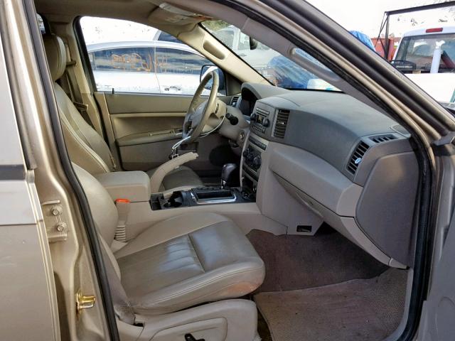 1J4GR48K15C643507 - 2005 JEEP GRAND CHER BEIGE photo 5