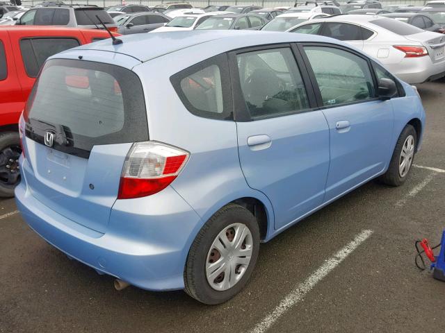 JHMGE8H29AC023604 - 2010 HONDA FIT BLUE photo 4