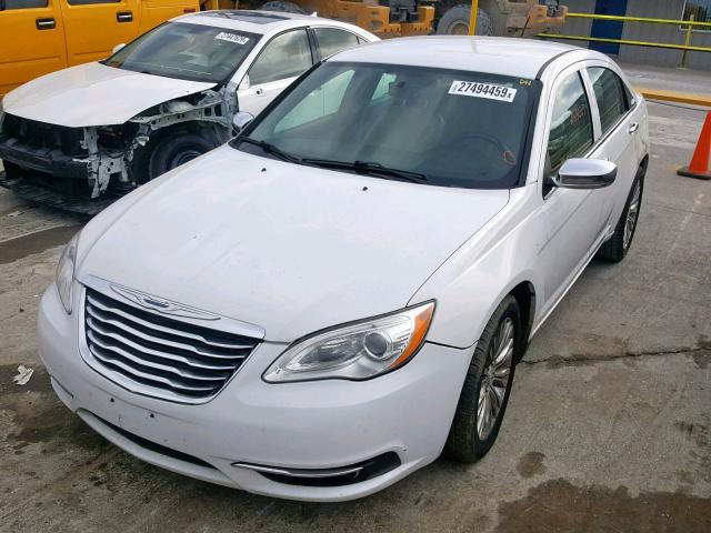 1C3CCBCG0CN255445 - 2012 CHRYSLER 200 LIMITE WHITE photo 2