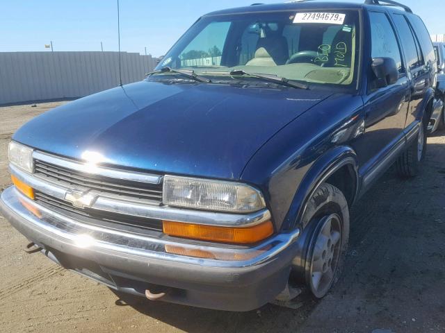 1GNDT13W3X2154058 - 1999 CHEVROLET BLAZER BLUE photo 2