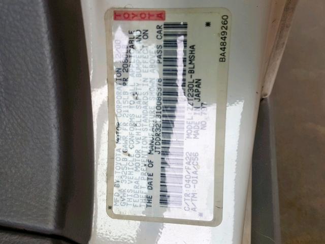 JTDDR32T810085378 - 2001 TOYOTA CELICA GT WHITE photo 10