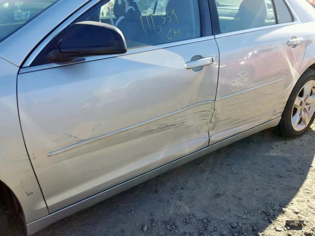 1G1ZA5EU1CF112717 - 2012 CHEVROLET MALIBU LS SILVER photo 9