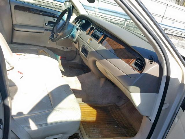 1LNHM83W2XY620491 - 1999 LINCOLN TOWN CAR C BEIGE photo 5