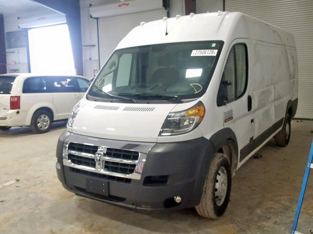 3C6URVJG7JE138523 - 2018 RAM PROMASTER 白色 照片 2