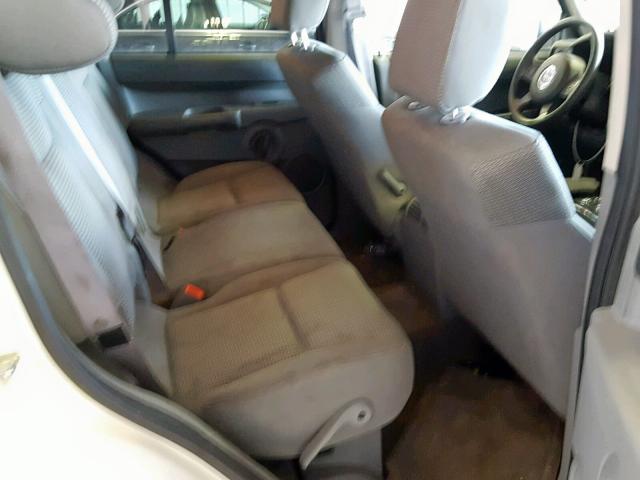 1J8HG48N66C132024 - 2006 JEEP COMMANDER WHITE photo 6