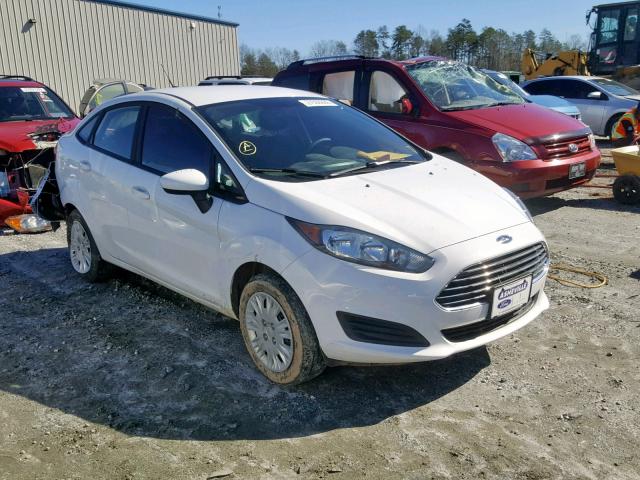 3FADP4AJ1JM105856 - 2018 FORD FIESTA S WHITE photo 1