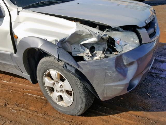 4F2CZ94174KM13764 - 2004 MAZDA TRIBUTE LX SILVER photo 9