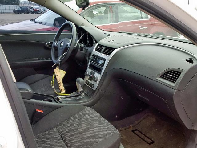 1G1ZC5EB6AF145119 - 2010 CHEVROLET MALIBU 1LT თეთრი ფოტო 5