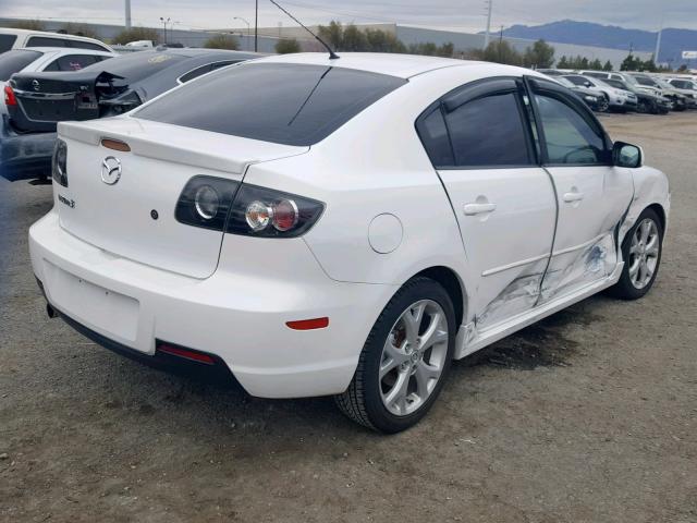 JM1BK324X81124707 - 2008 MAZDA 3 S WHITE photo 4