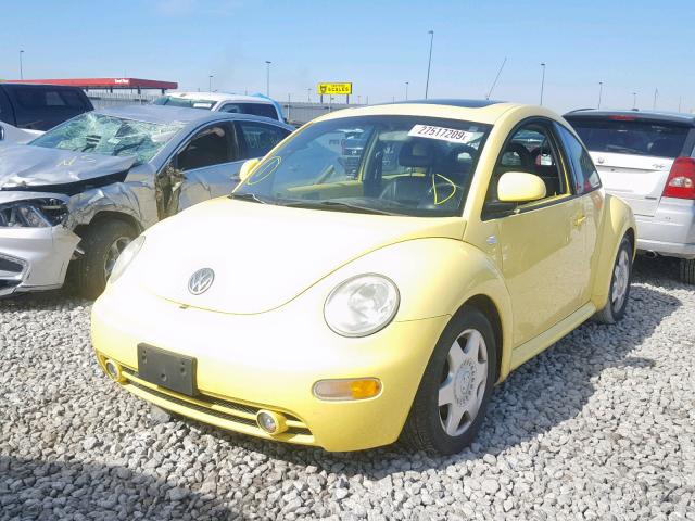 3VWDD21C1YM473082 - 2000 VOLKSWAGEN NEW BEETLE Gelb Foto 2