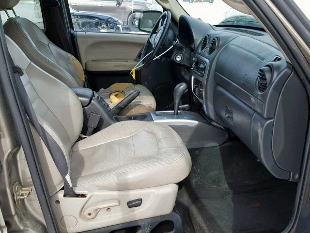1J4GL38KX3W583704 - 2003 JEEP LIBERTY RE BEIGE photo 5