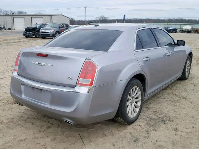 2C3CCAAG5EH182758 - 2014 CHRYSLER 300 GRAY photo 4