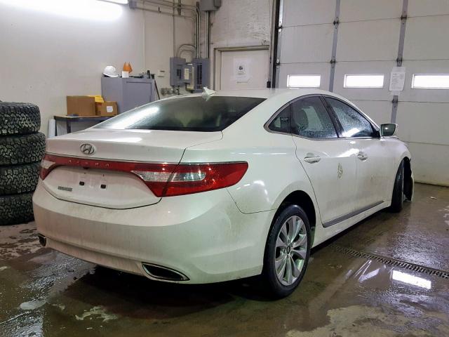 KMHFG4JG0CA122263 - 2012 HYUNDAI AZERA GLS WHITE photo 4