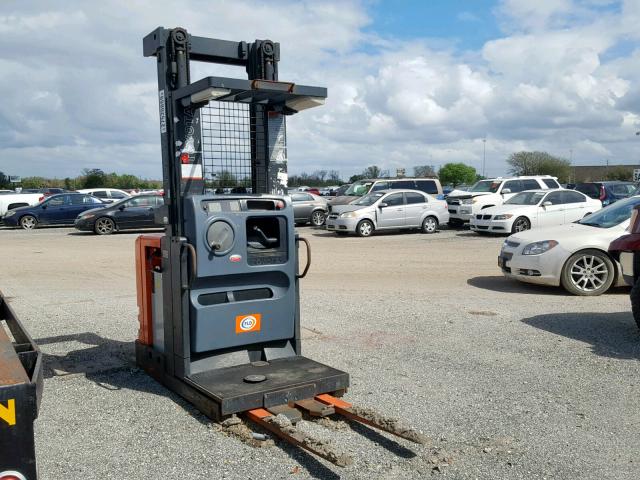 80057 - 2000 TOYOTA FORKLIFT ORANGE photo 1