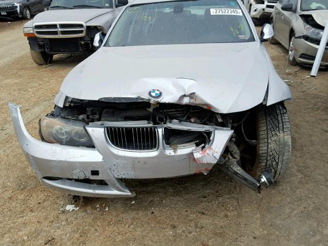 WBAVB33506KS37638 - 2006 BMW 330 I SILVER photo 9