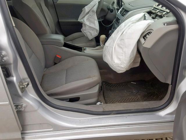 1G1ZB5E03CF118416 - 2012 CHEVROLET MALIBU LS SILVER photo 5