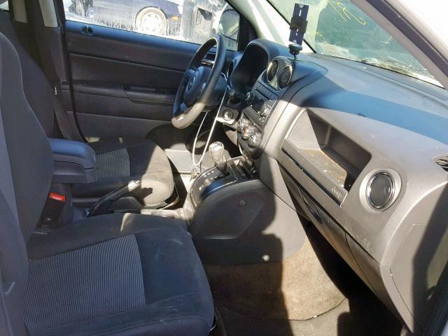 1C4NJDBB9DD253650 - 2013 JEEP COMPASS SP 白色 照片 5