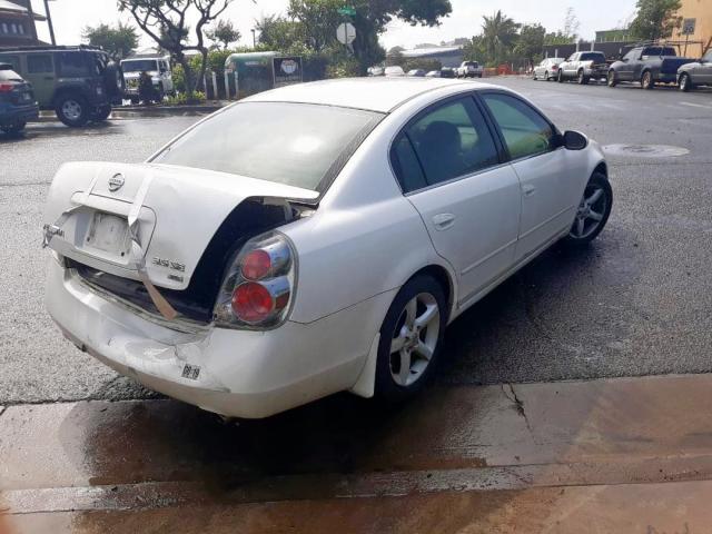 1N4BL11D85C384421 - 2005 NISSAN ALTIMA SE WHITE photo 4