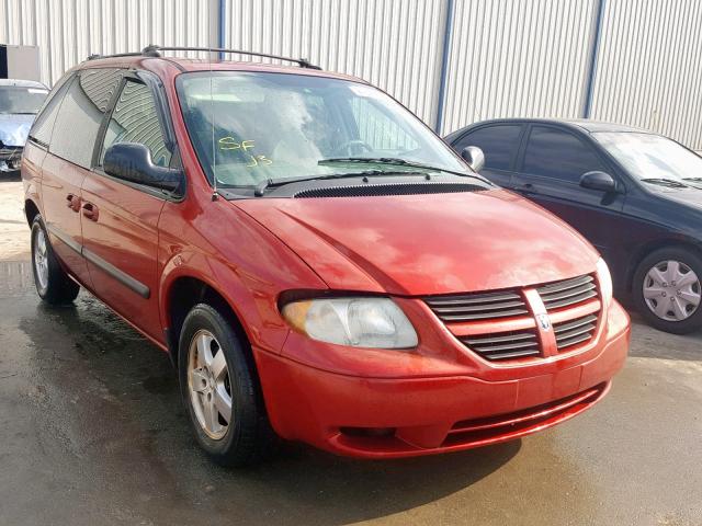 1D4GP45R45B369046 - 2005 DODGE CARAVAN SX RED photo 1