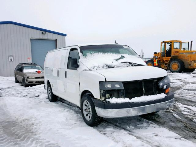 1GKS8BF49C1170058 - 2012 GMC SAVANA G15 WHITE photo 1