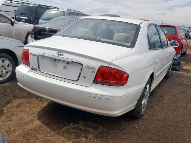 KMHWF25H35A158316 - 2005 HYUNDAI SONATA GL WHITE photo 4