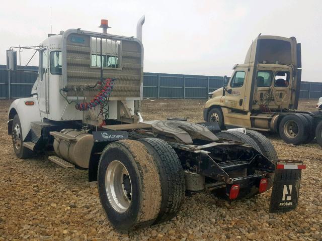 2XKMAD7X65M103849 - 2005 KENWORTH CONSTRUCTI WHITE photo 3