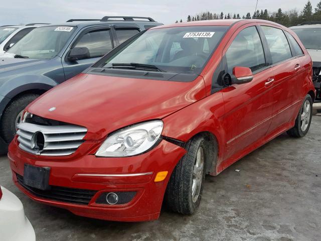 WDDFH33X18J370804 - 2008 MERCEDES-BENZ B200 RED photo 2