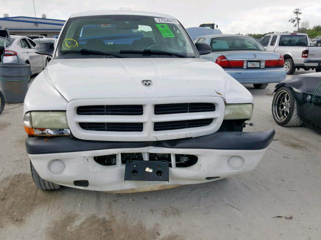 1D7HL38X33S119012 - 2003 DODGE DAKOTA QUA WHITE photo 9